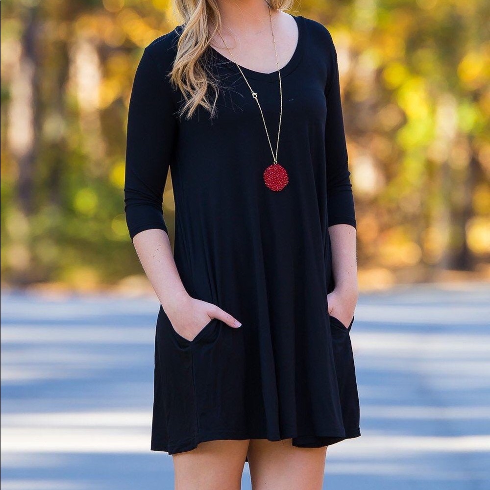 NWOT Piko Black 3/4 Sleeve V-Neck Swing Dress - Picture 1 of 4